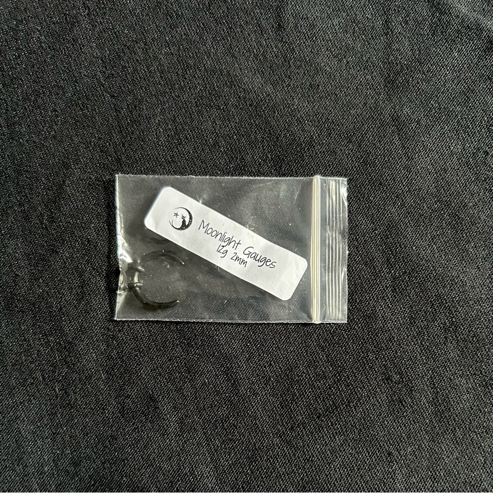 Moonlight Gauges 12 gauge septum pincher ring